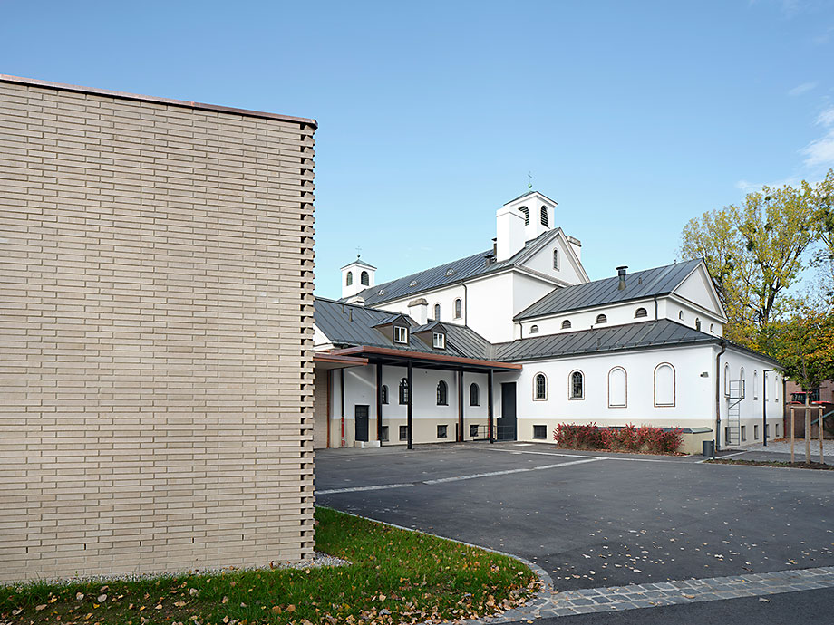 Krematorium am Ostfriedhof in München