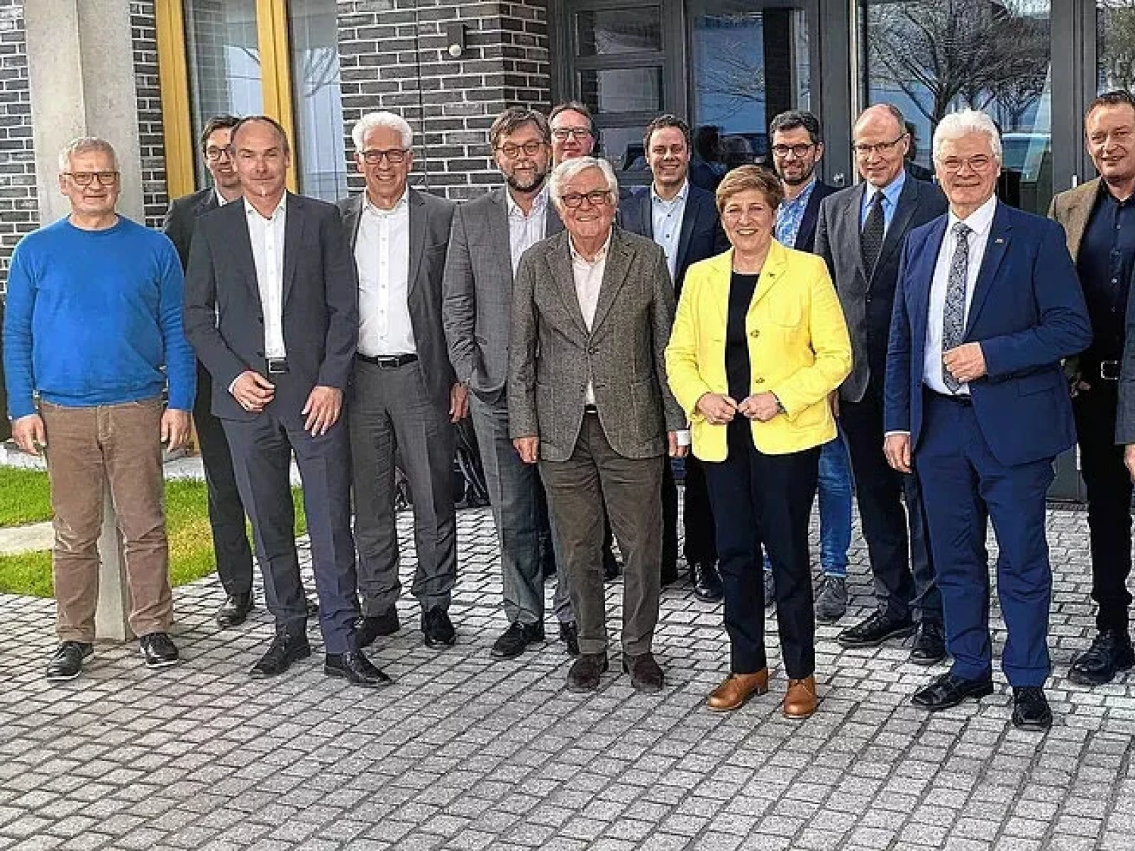 Bauministerin von Firma Reisch begeistert